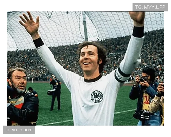 贝肯鲍尔自由人战术革新开启足球新时代，未来发展趋势备受瞩目