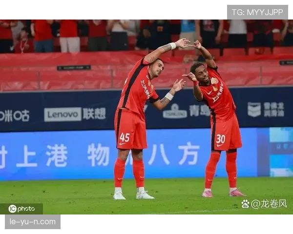 冰岛短赛季激战正酣：多队争冠，精彩对决不断