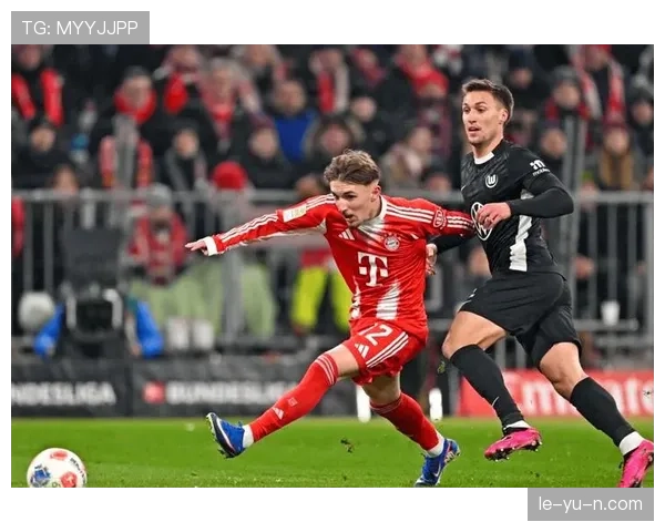 德甲领头羊强势领跑，统治级表现引热议