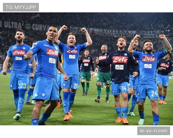 那不勒斯战术解析：激烈竞争赛季中展现稳健表现