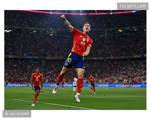 单赛季进球+助攻稳定输出：奥尔莫的巅峰数据表现